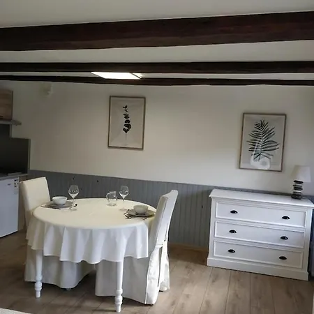La Maison Des Suedois Saint-Pierre-Bois